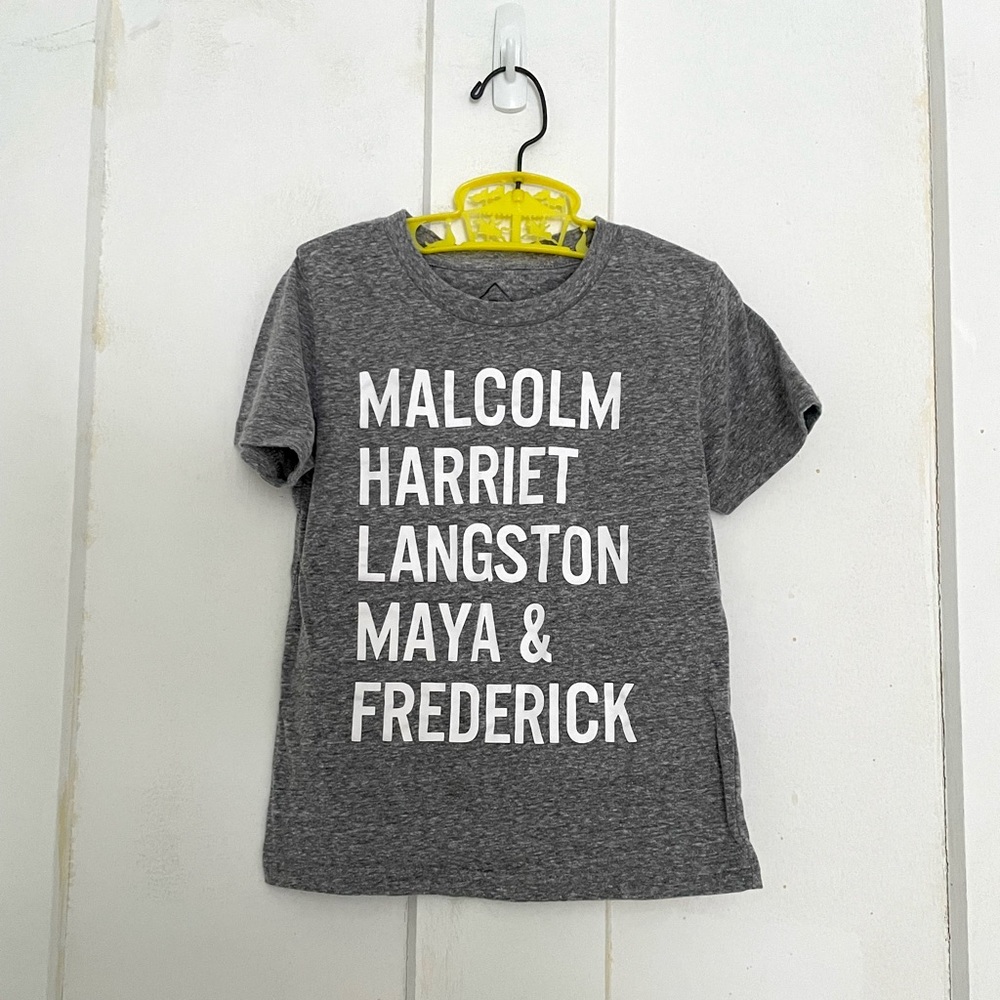 Notable Names T-shirt, size 5T